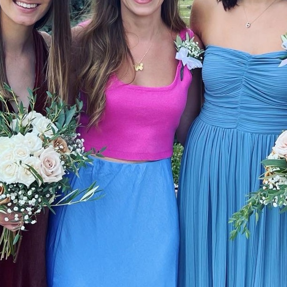 Hot pink knit crop tank